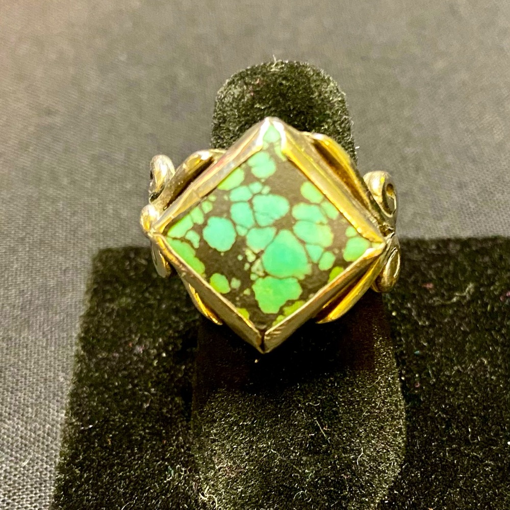 Turquoise ring - size 5.5